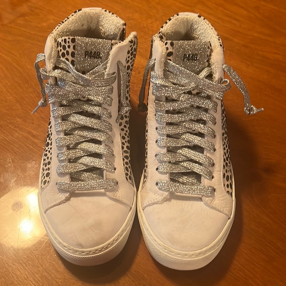 Like new spotted high tops